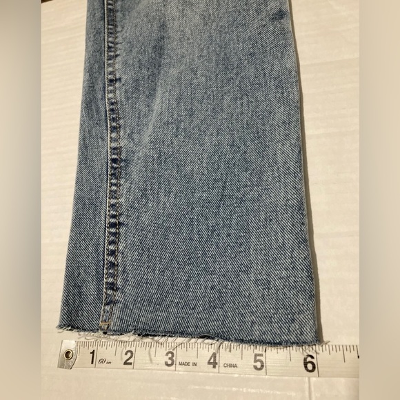 Mom high rise size 3 Refuge denim raw hem jeans NEW - Picture 6 of 8